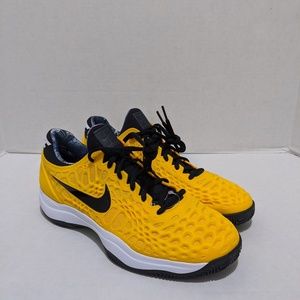 NEW MENS NIKE ZOOM CAGE 3 CLAY UNIVERSITY GOLD 918